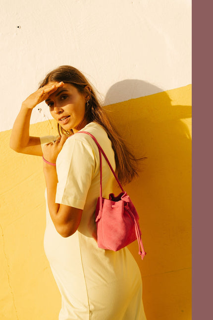 bolso de piel de ante mini dulse fucsia fotos fuerteventura