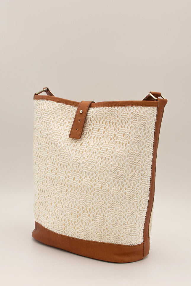 bolso piel y tela crochet de algodón y polyester reciclado mirta foto estudio 4