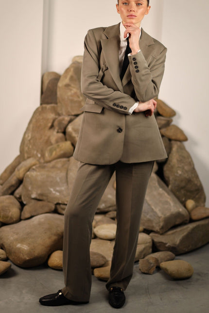 BÚDZIKO | MONICA BLAZER