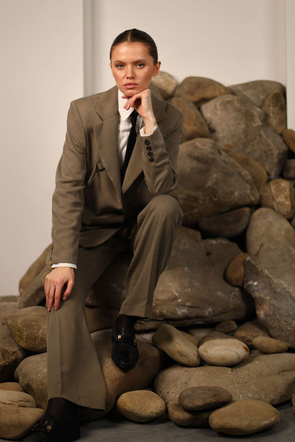 BÚDZIKO | MONICA PLEATED SUIT PANTS