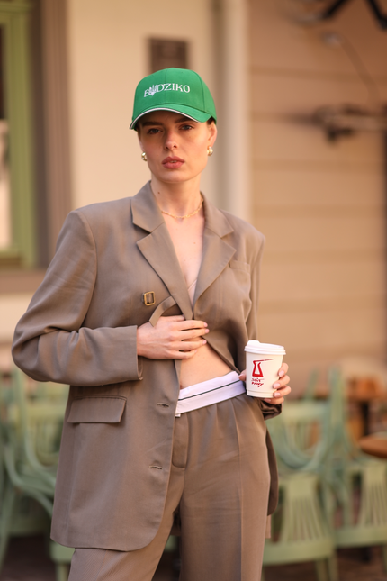 BÚDZIKO | MONICA BLAZER