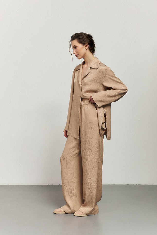 Kolosova | BEIGE PANTS WITH ANIMAL REPTILES PRINT