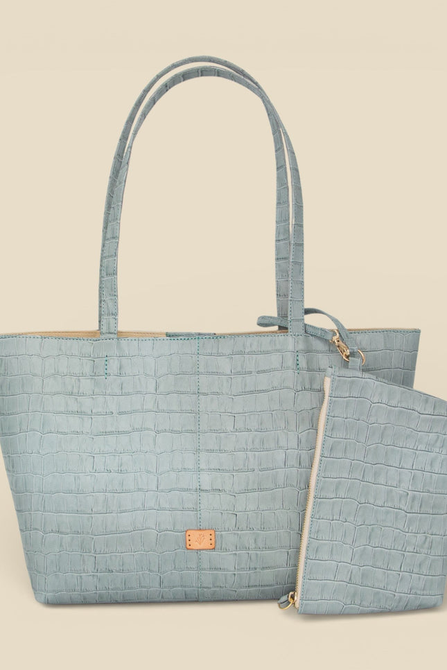 bolso de piel grabada cocodrilo nara neceser azul claro