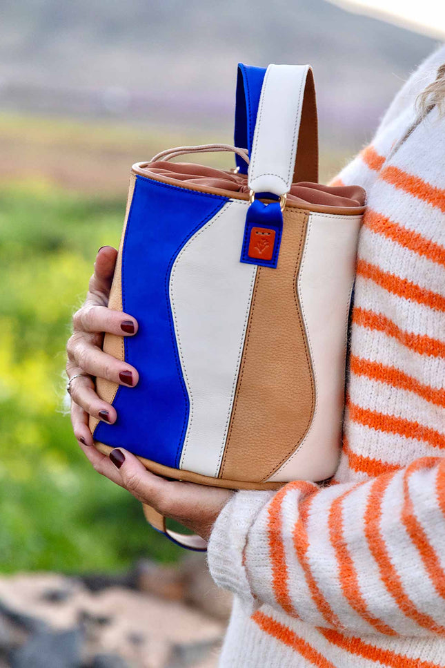 bolso de piel tambour organico indigo foto paisaje fuerteventura flores modelo