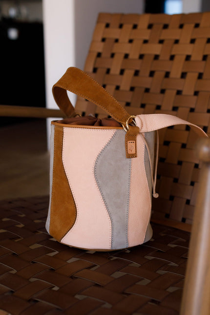 bolso piel nobuck y ante tambour organico sienna modelo 3