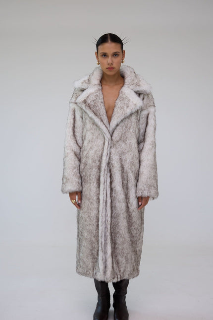 BÚDZIKO | JACQUELINE FAUX FUR BLACK COAT