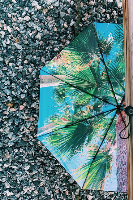 Paradise Umbrella – Tropical, Windproof & UPF50+ Protection.