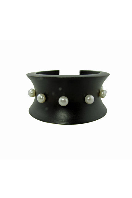Maria Moyseos | KLELIA Wooden cuff bracelet with pearls