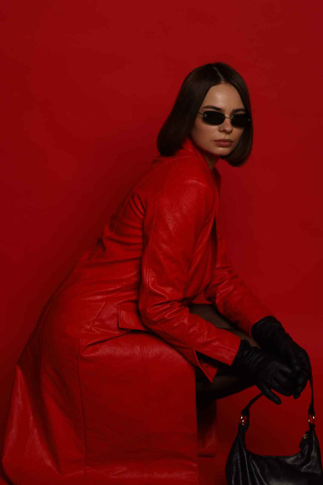 BÚDZIKO | MAROON ECO LEATHER COAT