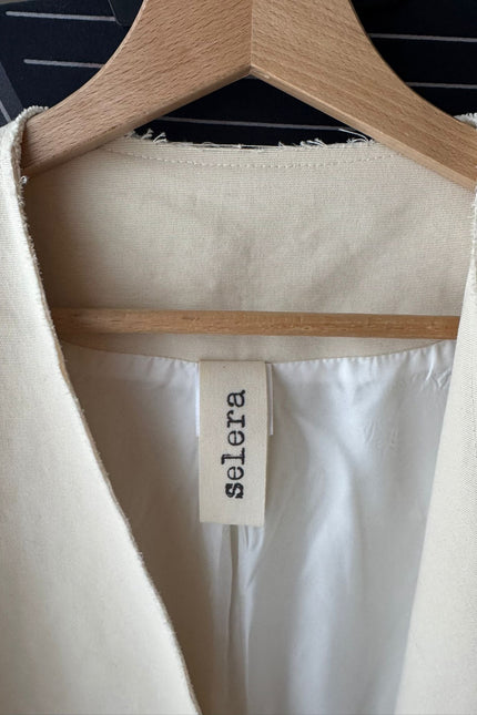 Selera | Item 1. Ivory jacket