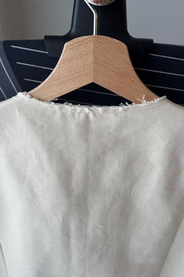 Selera | Item 1. Ivory jacket