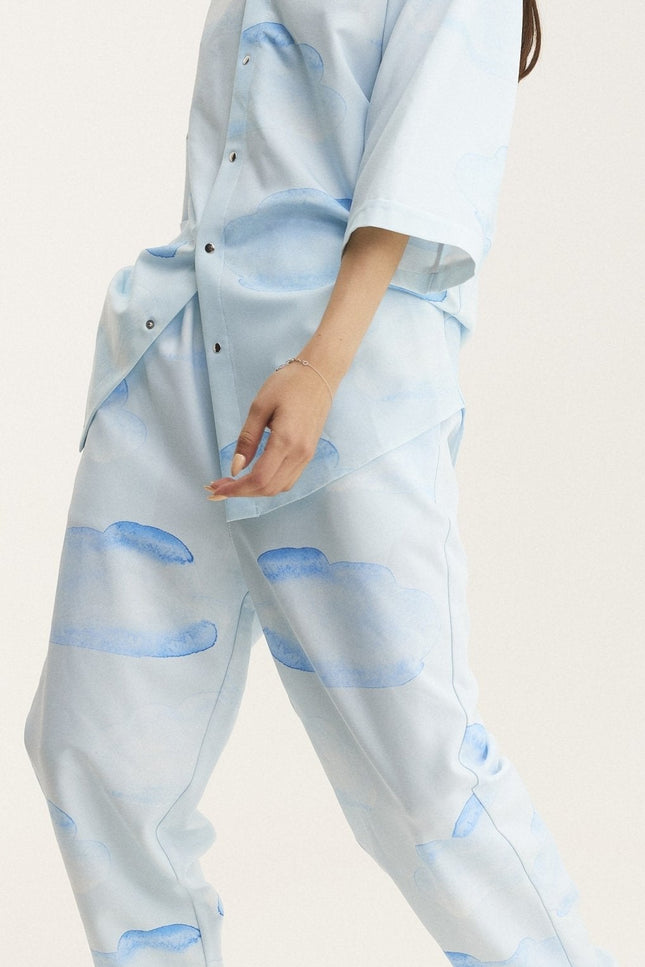 MySimplicated | Shirt & Sweatpants Clouds