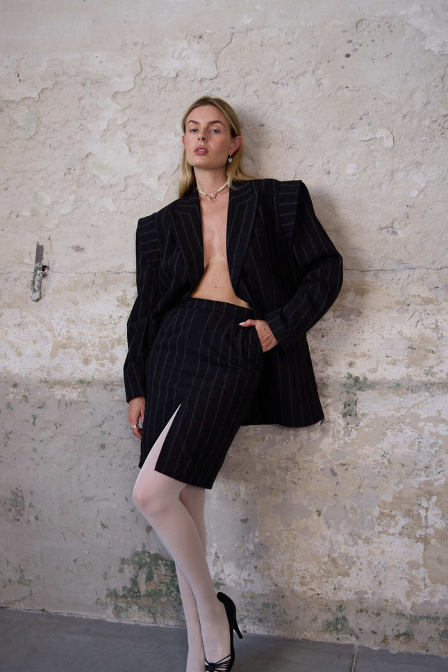 BÚDZIKO | EMILY BLAZER WITH EXAGGERATED SHOULDERS