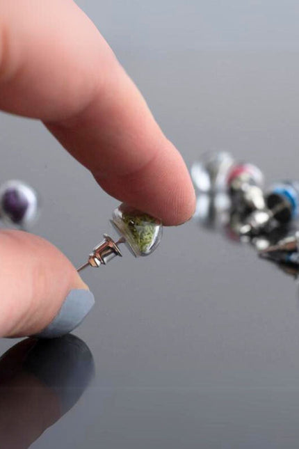 My Little Nature I Stud Earrings With Natural Amber Stones