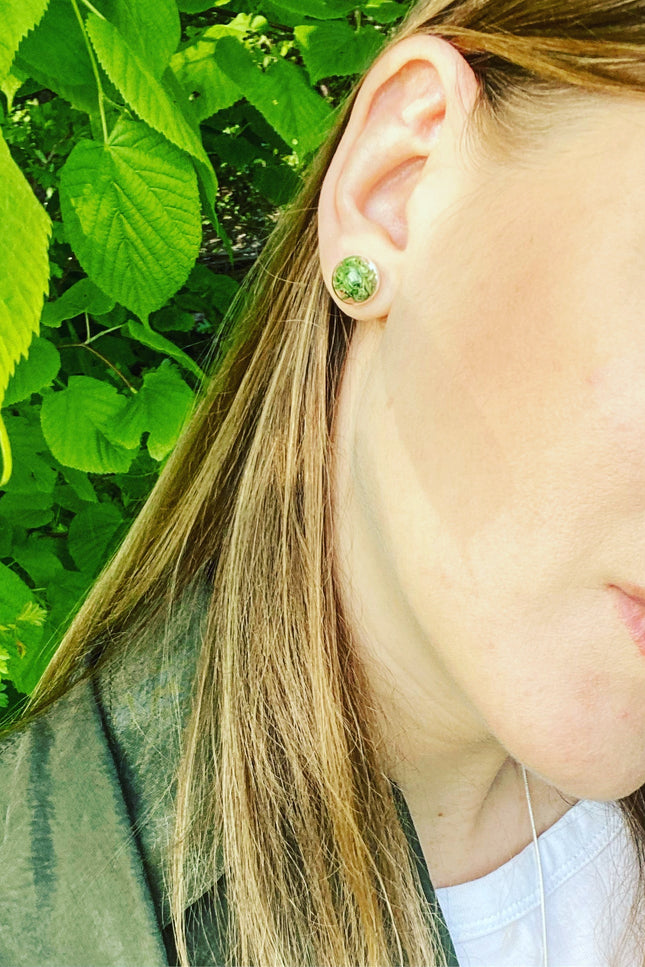 My Little Nature I Stud Earrings With Natural Green Moss