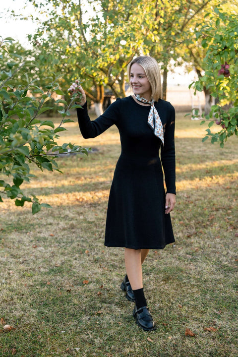 Monala | Mini sukienka z merino w kształcie litery A