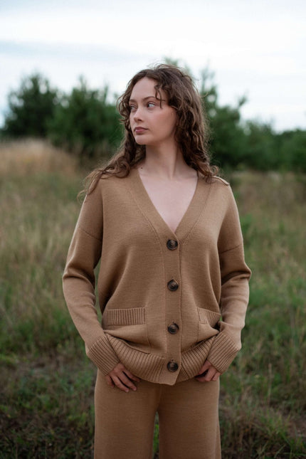 Monala | Button-Up Merino Wool Cardigan in Natural White