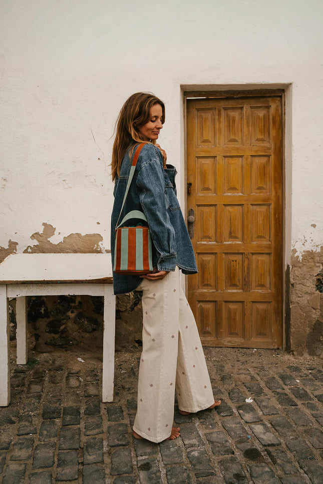 bolso de piel circus piel ante y napa modelo fuerteventura