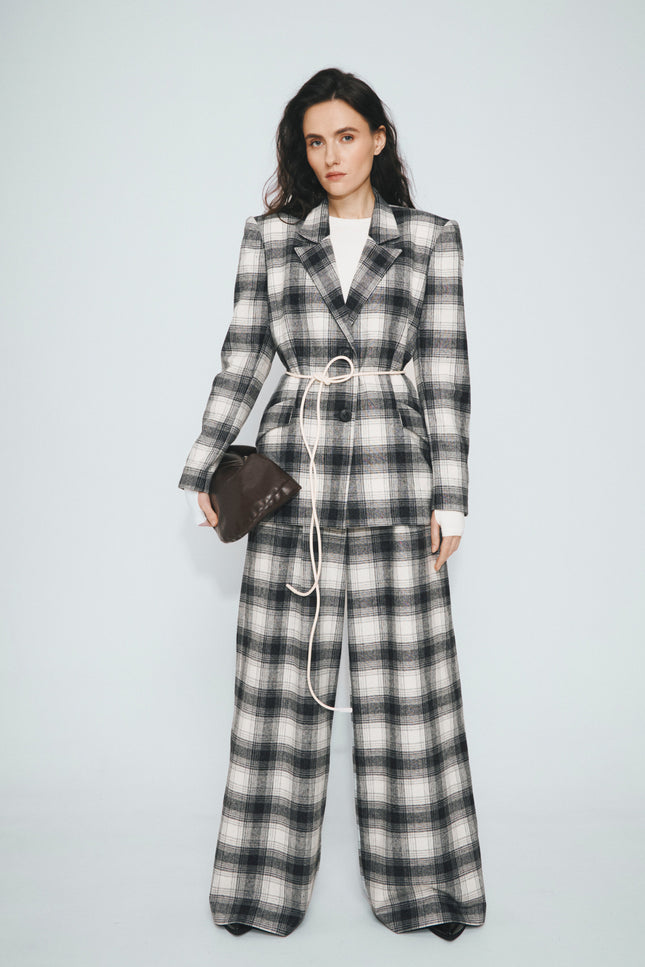 Selera | Woolen tartan suit