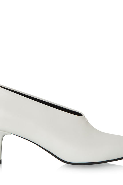 traces-of-heels-pumps-interstellar-white-leather