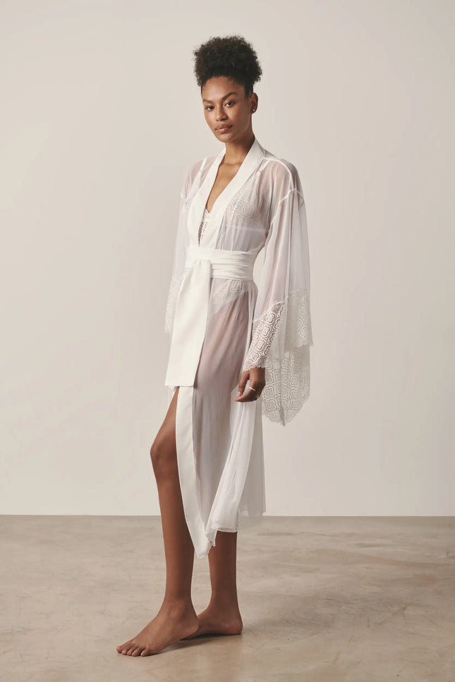 Luciela | WHITE SHEER MESH KIMONO