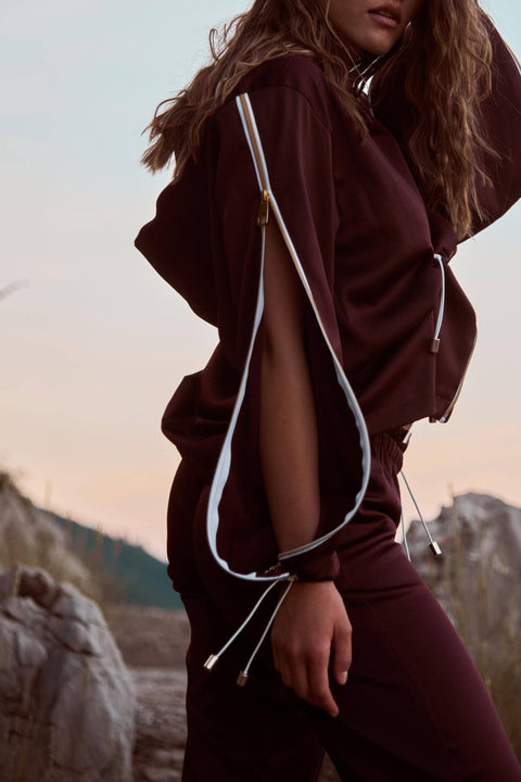 Antoninias | Voguish Dresowy komplet czekoladowo-czerwony