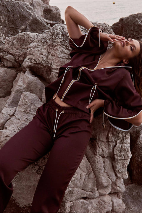 Antoninias | Voguish Dresowy komplet czekoladowo-czerwony