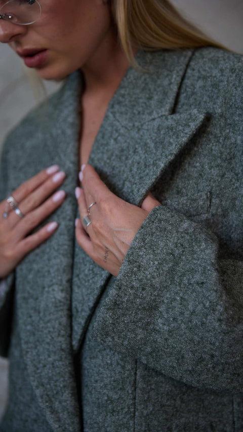 BÚDZIKO | COPENHAGEN WOOLEN GREEN COAT