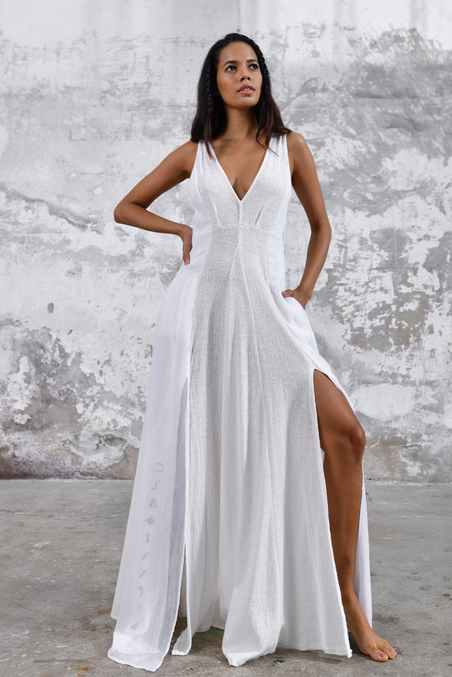 Zhenabia | ZHE Dress in White