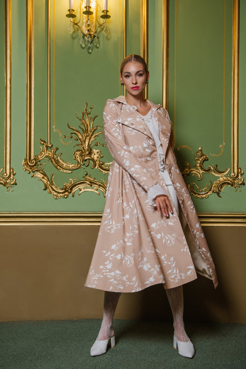 RainSisters | Double Breasted Trench Coat for Spring in Beige with White Floral Print | Powder Dream