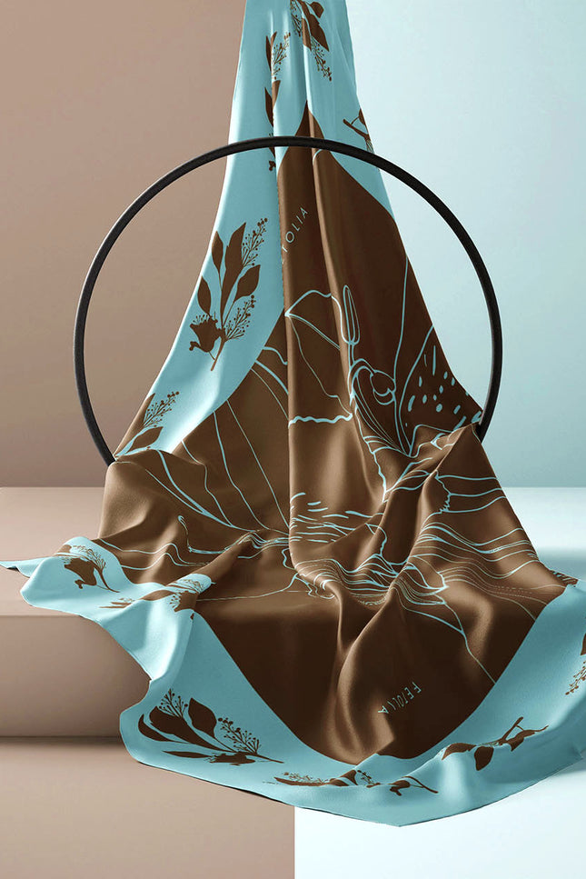 Fetolia | The Magnificent Alstroemeria – Brown Scarf
