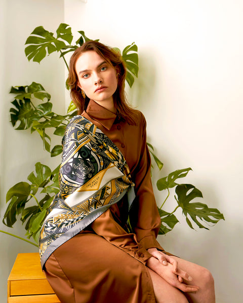 Fetolia | Power of Life – Grey Scarf