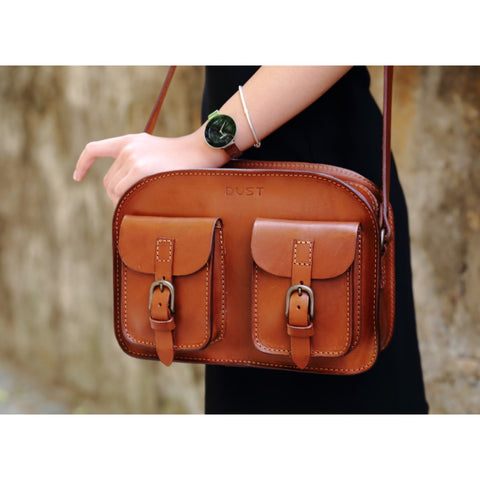 The Dust Company | Leather Crossbody Bag In Cuoio Brown